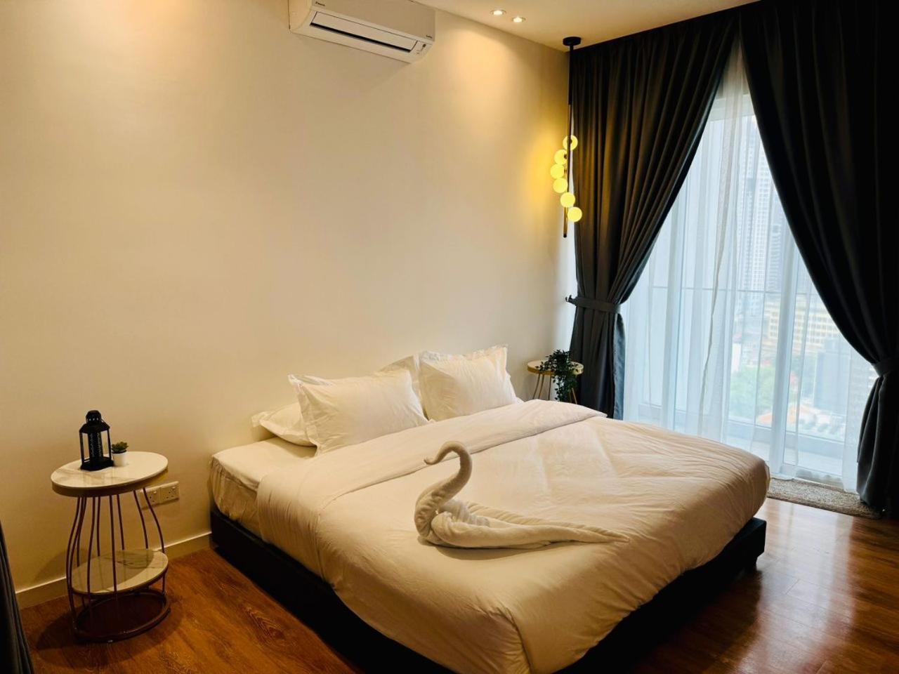 Quill Service Klcc * Kuala Lumpur